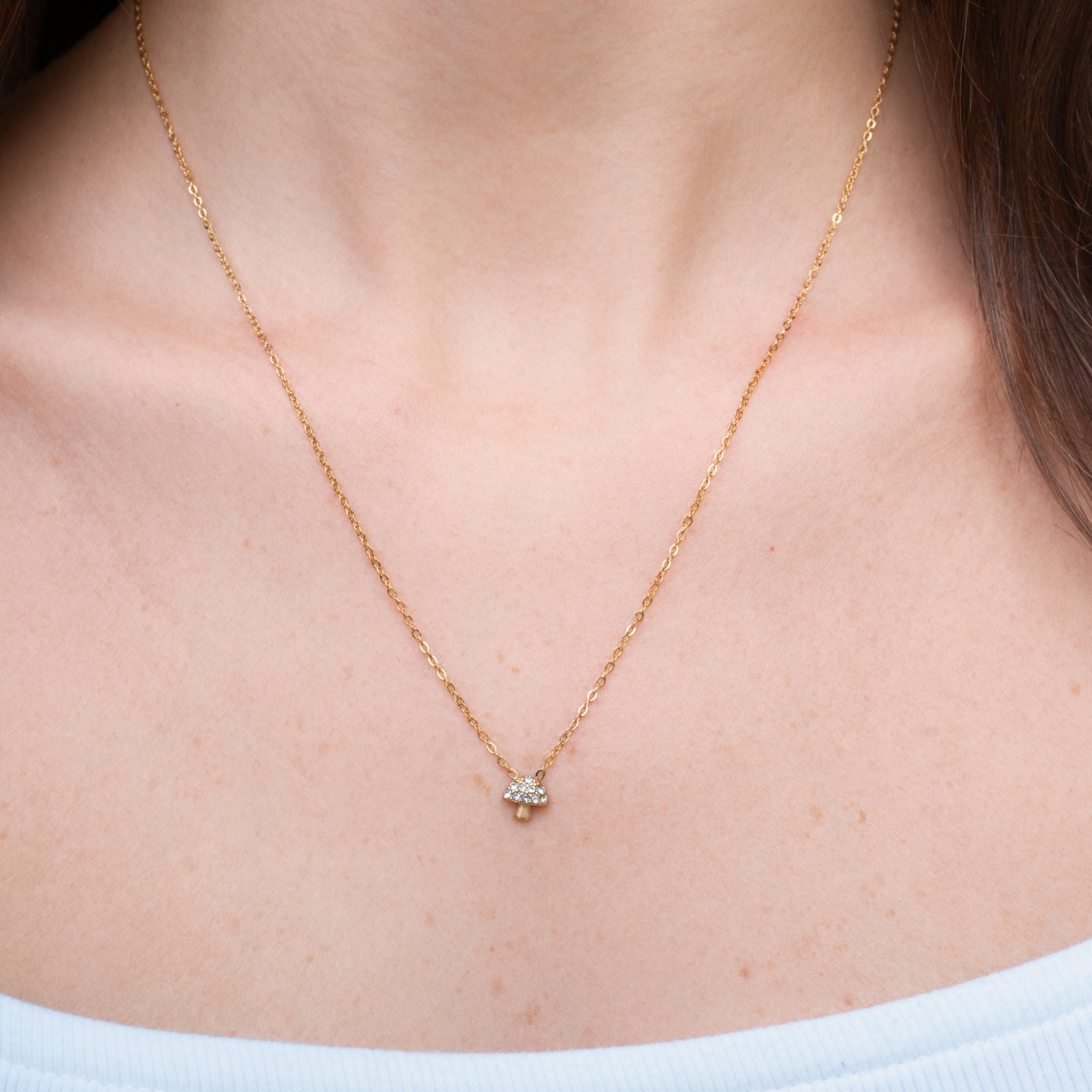 COLLAR HONGO